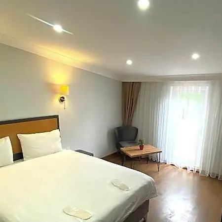 Inalens Airport 5*